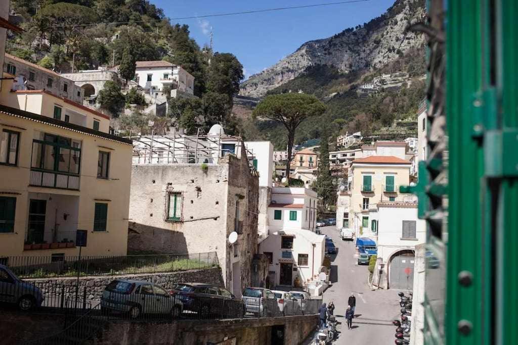 Donna Sara Appartamento In Corte Amalfitana Exteriör bild