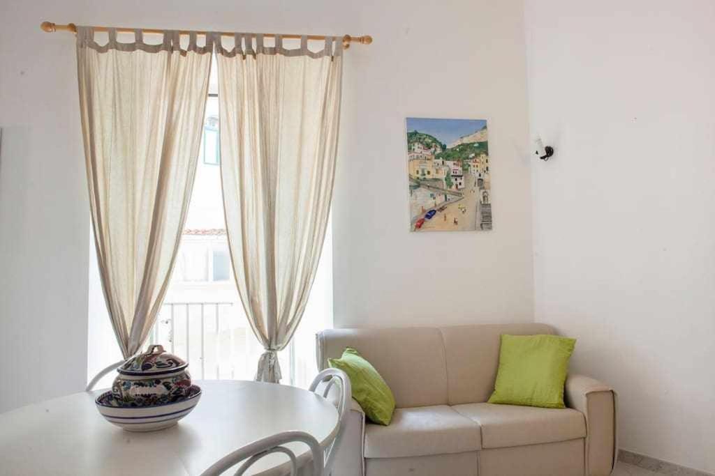 Donna Sara Appartamento In Corte Amalfitana Exteriör bild